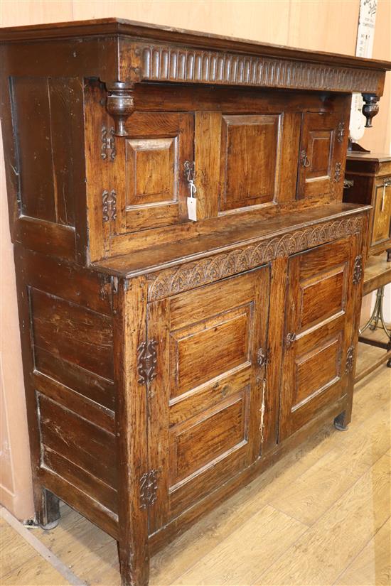 An oak court cupboard W.151cm